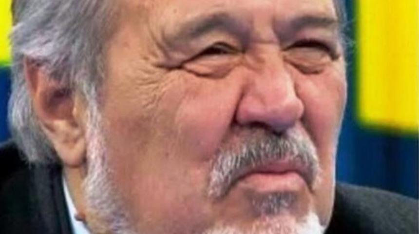 İlber Ortaylı: Yarı cahil bir nesil yetişiyor