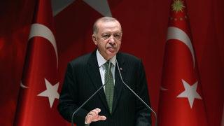 Son dakika: Cumhurbaşkanı Erdoğan'dan 'yuvarlak masa' eleştirisi: Milletim gereken yeri gösterecek