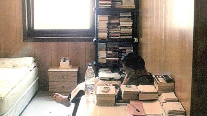 &Ouml;calan şimdi de medya ile buluşmak istedi