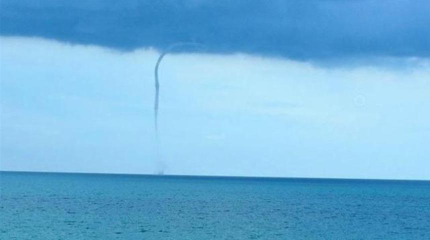 Karadeniz'de hortum 15 dakika sürdü