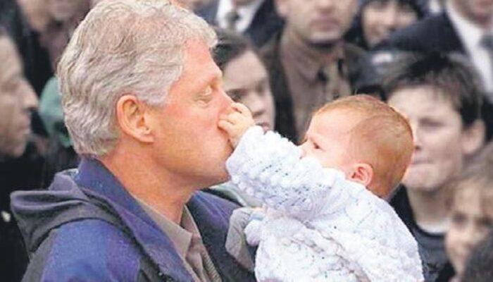 Marmara Depremi'nin simge isimlerinden 'Erkan bebek' büyüdü! Bill Clinton'ın burnunu sıkmasıyla tanınmıştı