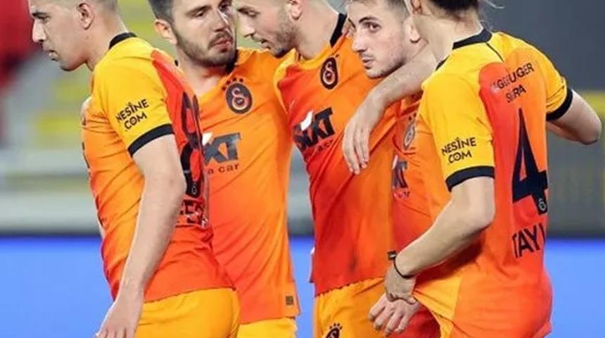 Galatasaray'da ipler kopuyor! Halil Dervişoğlu'nun babasından sitem dolu paylaşım