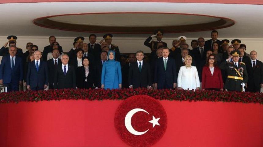 Şeref locasında bir ilk yaşandı