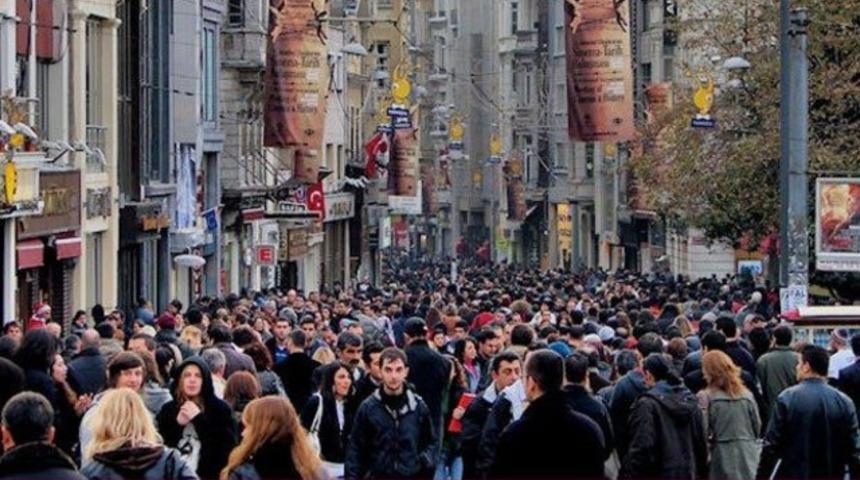 İstanbul'un n&uuml;fusu 130 &uuml;lkeyi ge&ccedil;ti