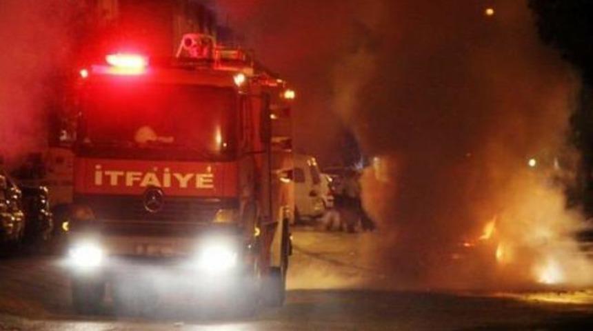 Askeri birlikte yangın ve patlama sesleri