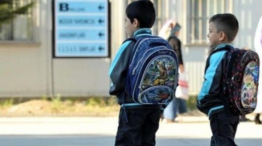 İlkokullara da mescit