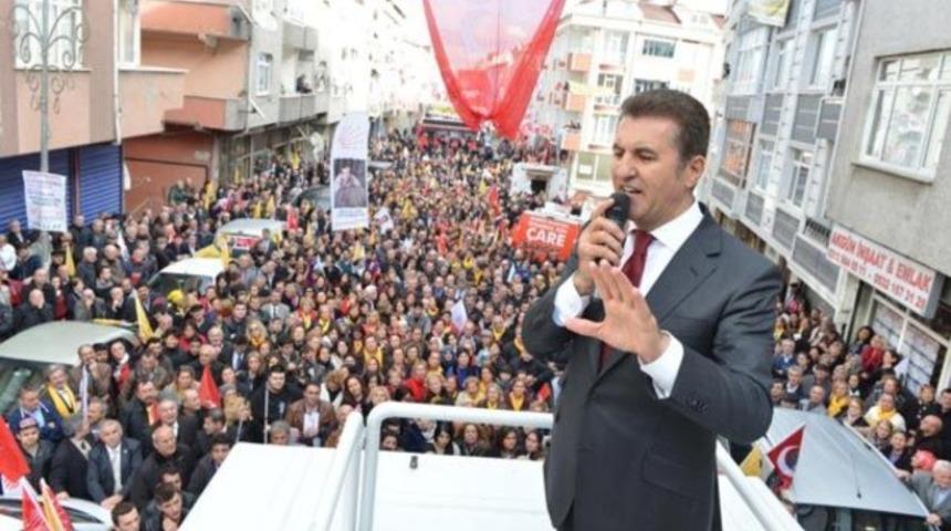 Mustafa Sarıgül partilileri azarladı