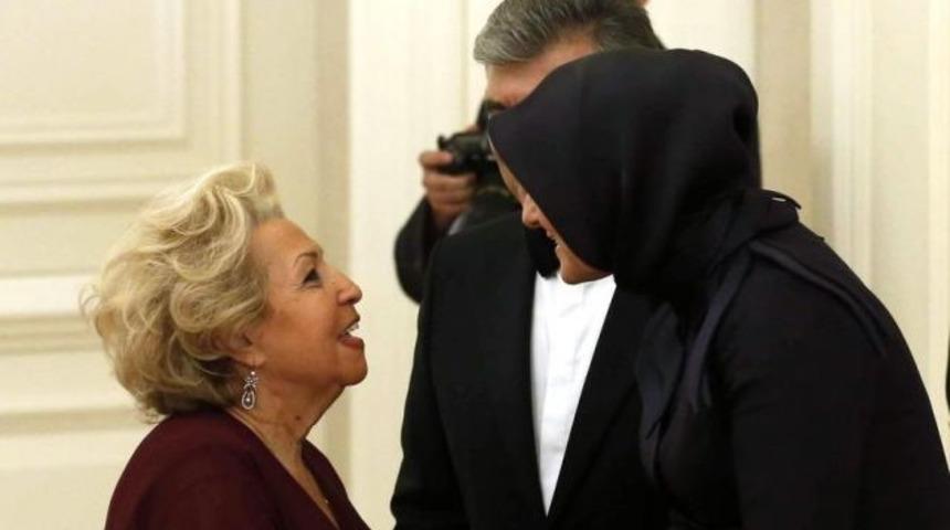 Resepsiyonda sürpriz konuk