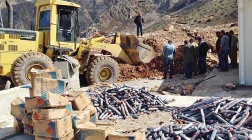 Durdurulan HES'in dinamitlerini meraya gömdüler