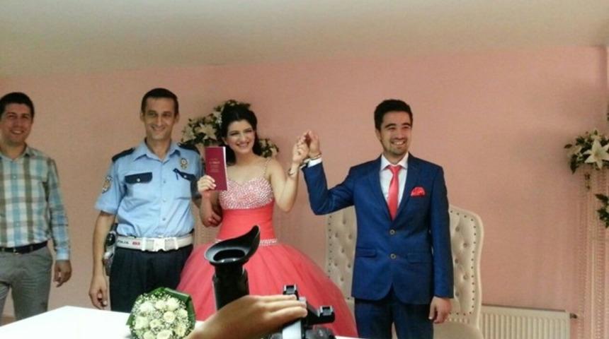 Gelin ve damada polisten kelep&ccedil;e