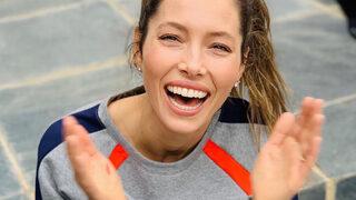 Jessica Biel'den 40 yaş pozu!