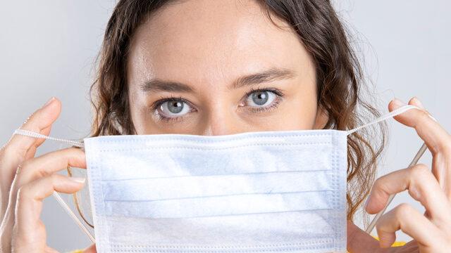 Son günlerde vaka sayıları patladı! Sizde de maskne olabilir