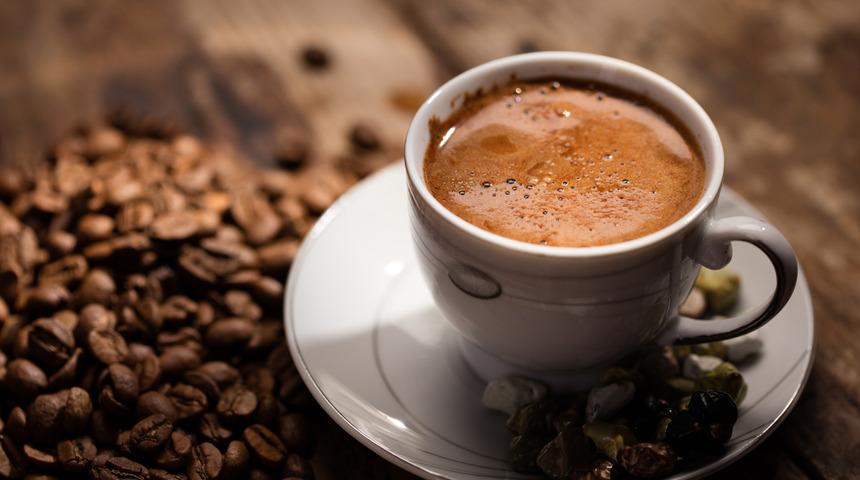 Kahve kilo aldırır mı? Aç karnına kahve içmek zayıflatır mı?
