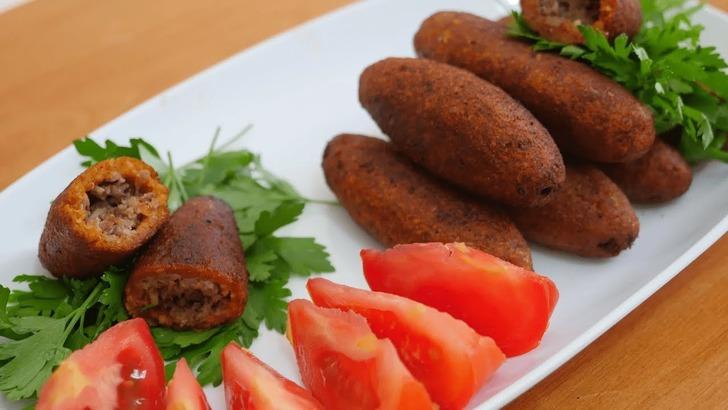 Yöresel tat arayanlar sakın kaçırmasın! İştah kabartan Oruk içli köfte nasıl yapılır? Oruk içli köfte malzemeleri nelerdir? İşte oruk içli köfte yapmanın püf noktaları... G1