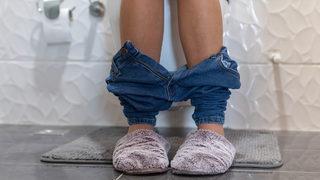 Kabızlıktan kurtaran, bağırsakları anında temizleyen karışım!