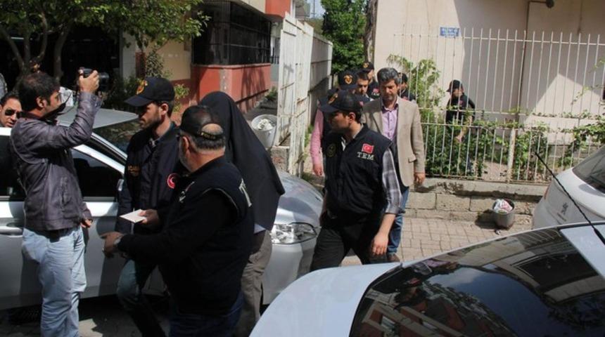 Dinleme baskını operasyonu Adana'da başladı