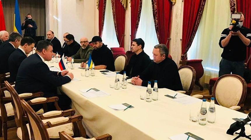 Rusya-Ukrayna müzakerelerinde ne konuşuldu? "Kesinlikle vazgeçilmez" diyerek duyuruldu