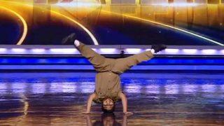 Hindistan bu çocuğu konuşuyor