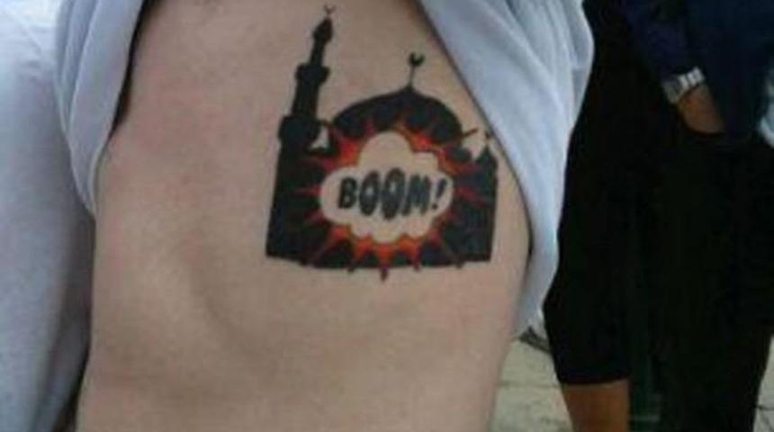 Tişörtün altından çıkan ırkçılık