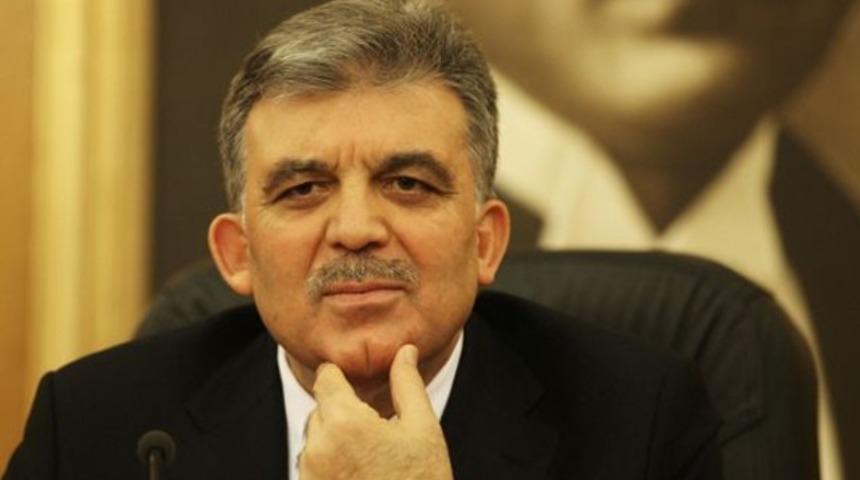 Abdullah Gül'ün Twitter'da takipçi sayısı azaldı