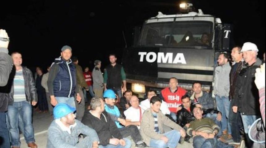 TOMA'lar Ankara'ya giden işçilerin önünü kesti