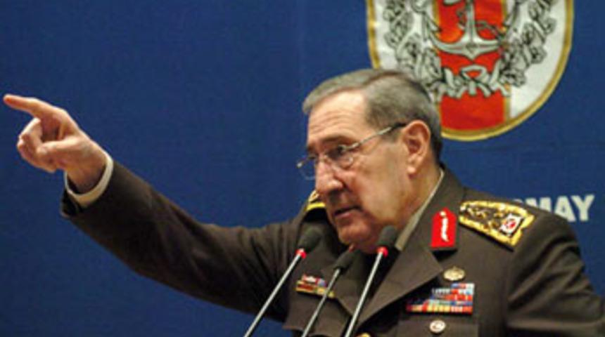 Genelkurmay gazeteci dinletmiş