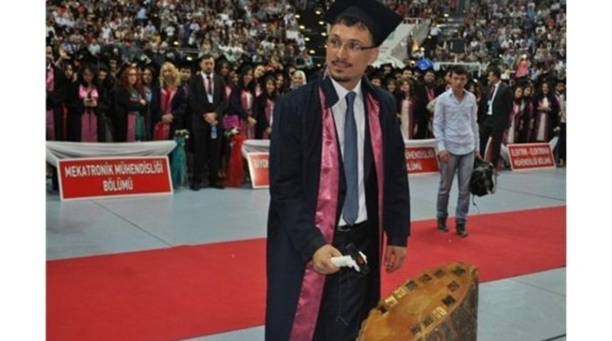 Böyle mezun görülmedi