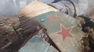 Ukrayna'da düşürülen Rus uçağının pilotu için halka çağrı: Silahı olanlar alıkoyabilir