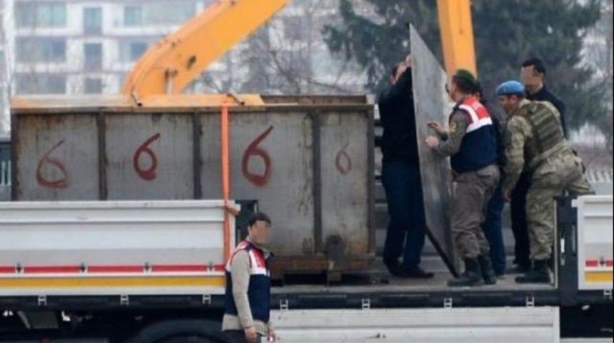 Casuslukla su&ccedil;lanan askerler serbest