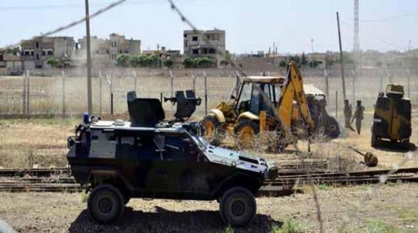 Sınırda mevzi hazırlığı