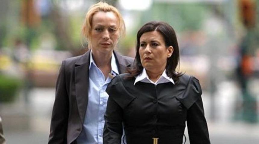 Nimet Baş'dan, Şafak Pavey'e: Kim oluyorsun..