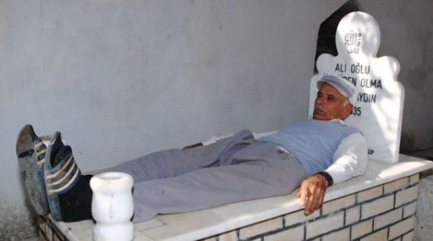 Her gün 'ölüm provası' yapıyor