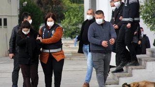 Eşinin cesedini 3 gün evde saklamıştı! Suçu ölen babasının üstüne atıp beraat etti