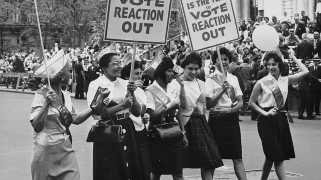 8 Mart D&uuml;nya Kadınlar G&uuml;n&uuml; nasıl ortaya &ccedil;ıktı? Anlam ve &ouml;nemi nedir? Kadınlar G&uuml;n&uuml; hangi g&uuml;ne denk geliyor 2022?