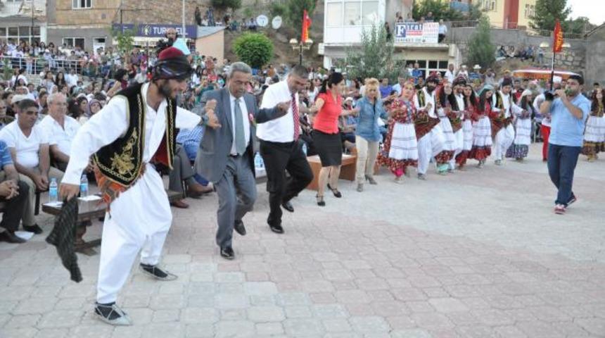 Genç ve Aygün'e protesto 