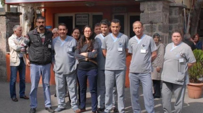 Hastanenin temizlik ihalesini alan firma, işçilerini unuttu