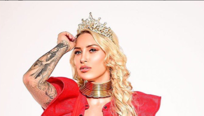 OnlyFans modeli Tracy Kiss, sosyal medyadan kendisini eleştirenlere