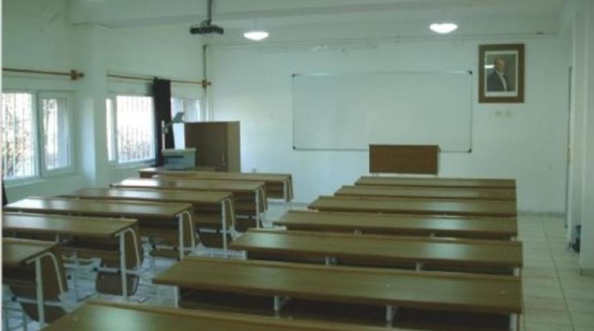 Dershanelere bir yıl daha ek süre