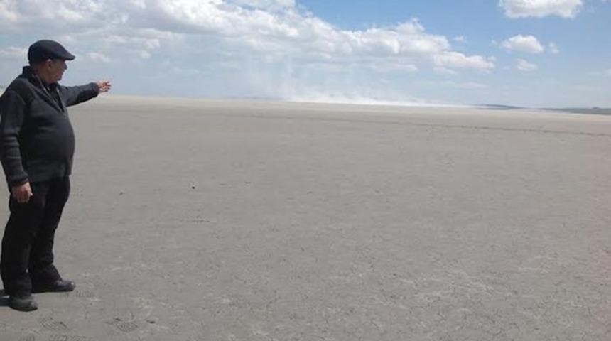 Kuş cenneti Seyfe Gölü kurudu