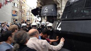 CHP'li vekil TOMA'ya böyle 'direndi'