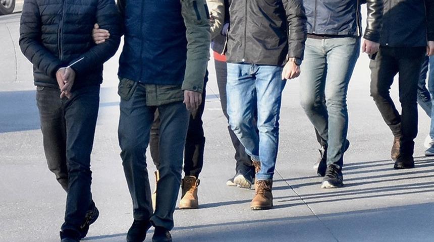 Ankara ve İzmir merkezli çok sayıda ilde FETÖ operasyonu
