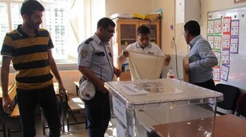 4 oy aldı, kazandı