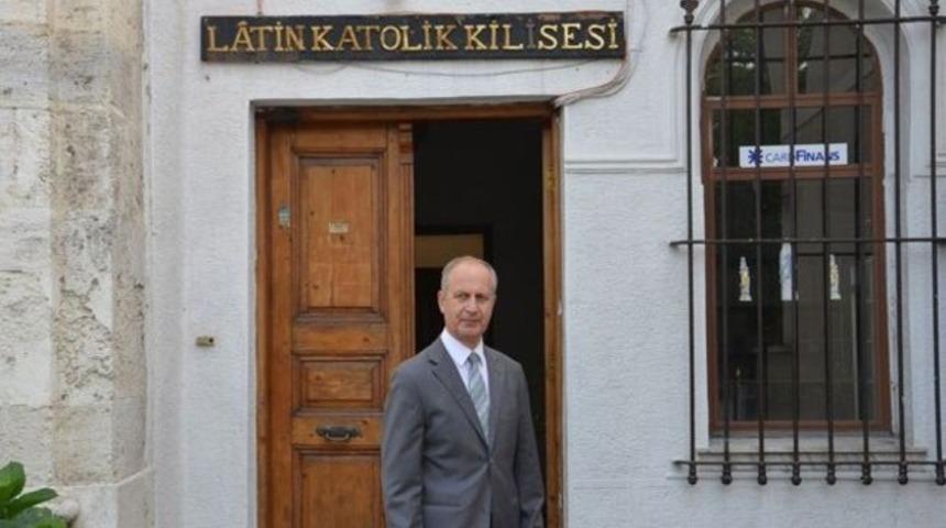 Yeşilköy'de kiliside dehşet