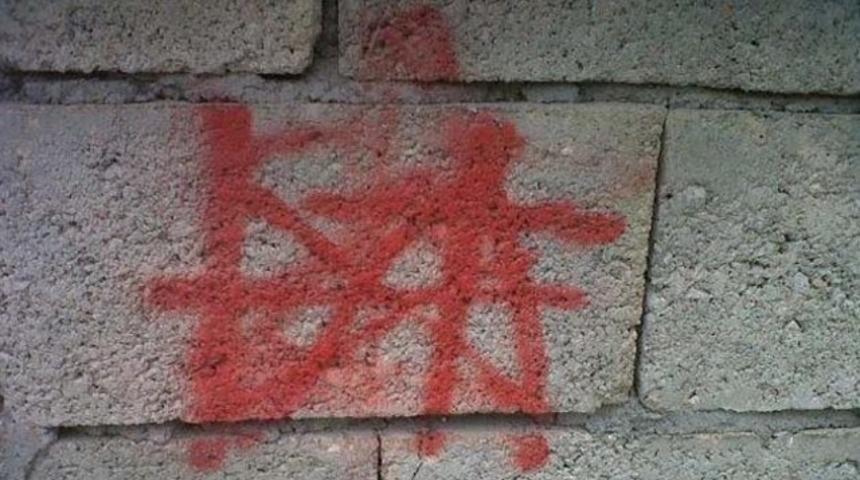 Diyarbakır’da askerlerin evleri işaretlendi