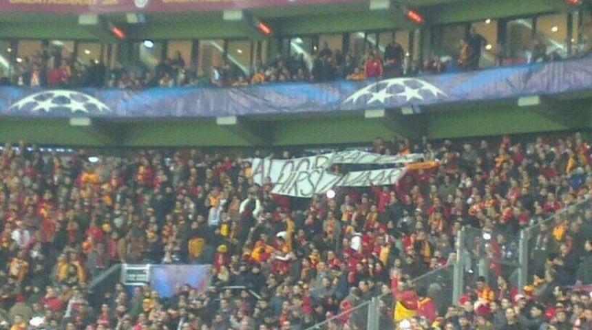 Maça damga vuran pankart