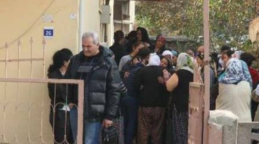 'Polisim aşağıya gel' dedi öldürdü