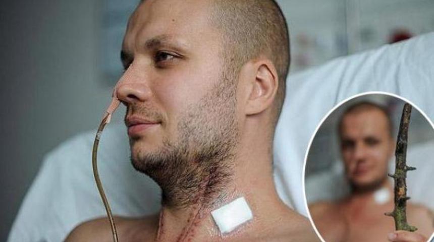 Boynuna &ouml;yle birşey saplandı ki...