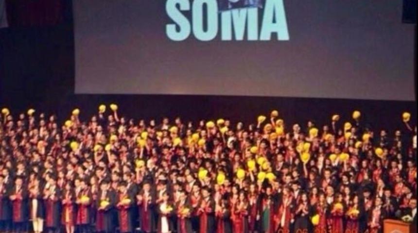 Kep atmadılar baret kaldırdılar