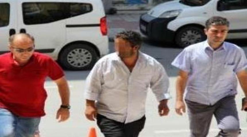 ATM'de unutulan 5 bin lirayı alınca...