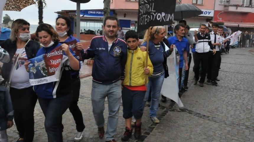 Termik santrale karşı 'insan zinciri' eylemi